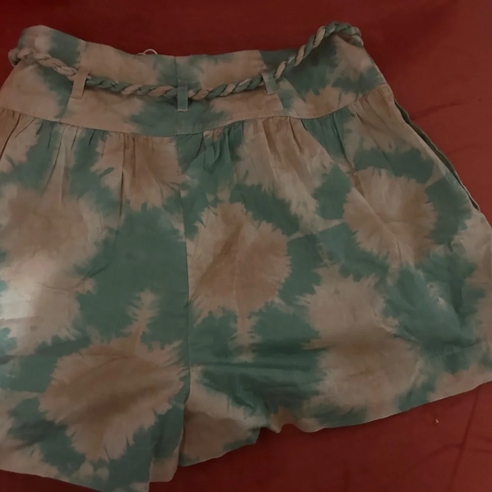 Ulla Johnson - Marin Shorts in Calcite - sz 8 - Picture 2 of 7